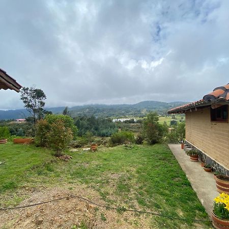 Mirkeland- Cabana Villa Raquira Exterior photo